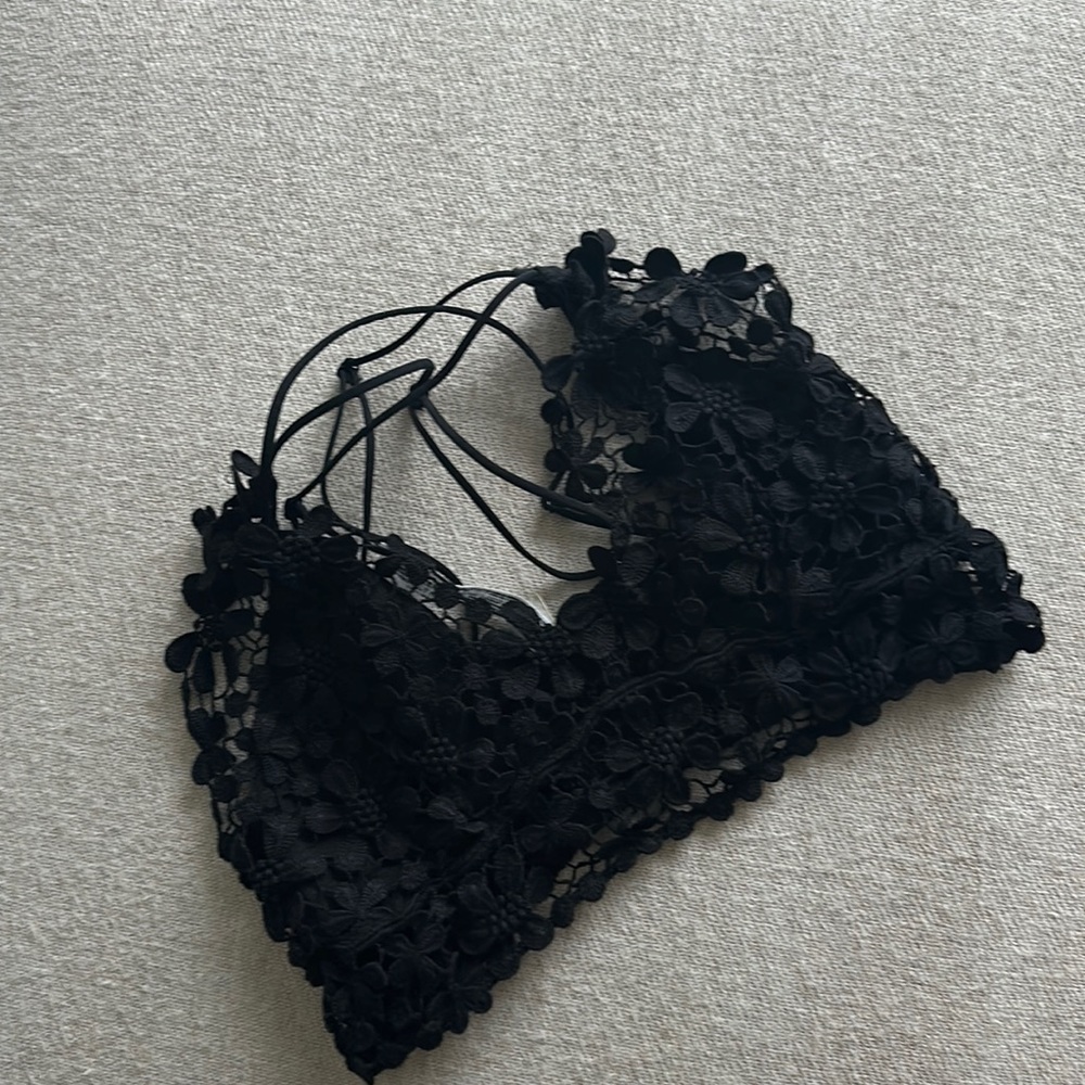 Floral lace, black crop top with adjustable straps